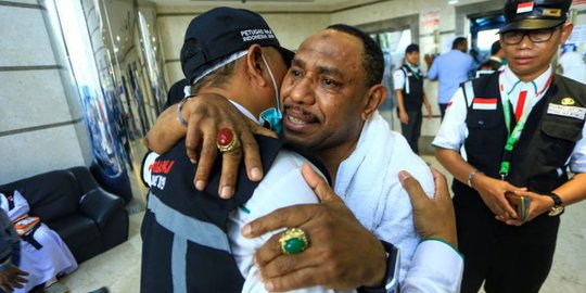 Doa dan Tangis Ketua MUI Papua dari Tanah Suci Mekkah untuk Perdamaian
