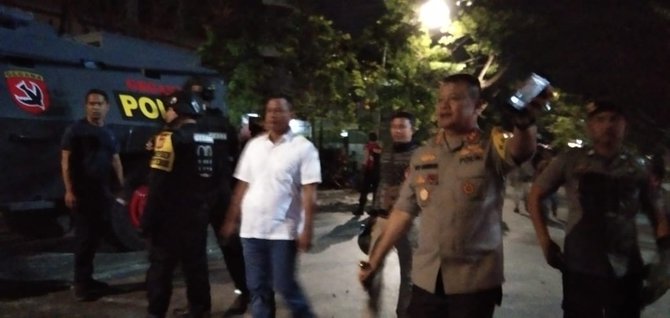 bentrokan warga dan mahasiswa papua di makassar