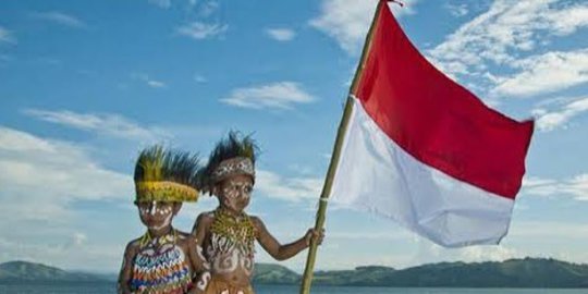 Pesan Menyejukkan Arie Untung Soal Insiden di Papua