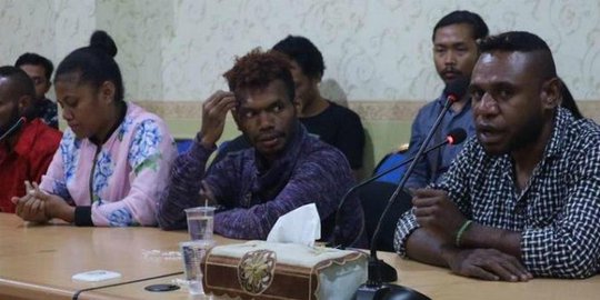 Menristekdikti Peringatkan Rektor: Jangan Ada Mahasiswa Papua Alami Diskriminasi