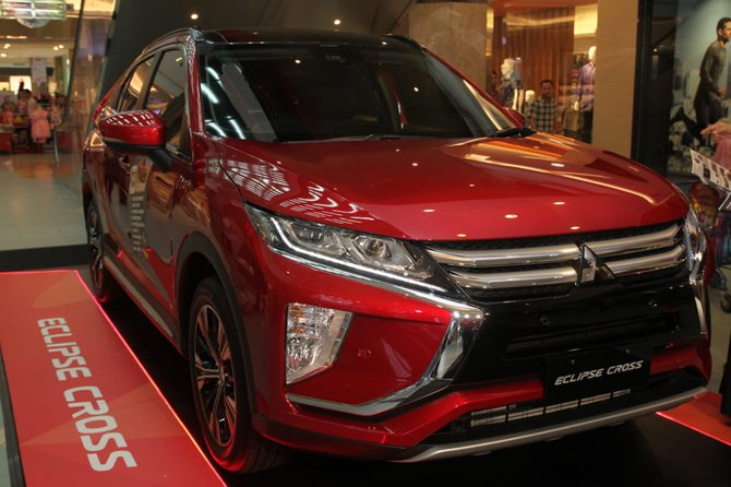 mitsubishi eclipse cross meluncur di pekanbaru