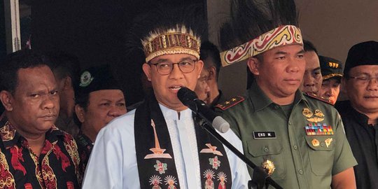 Cerita Anies Baswedan Punya Asisten Pribadi Asal Papua