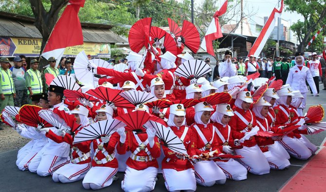 gerak jalan tradisional banyuwangi