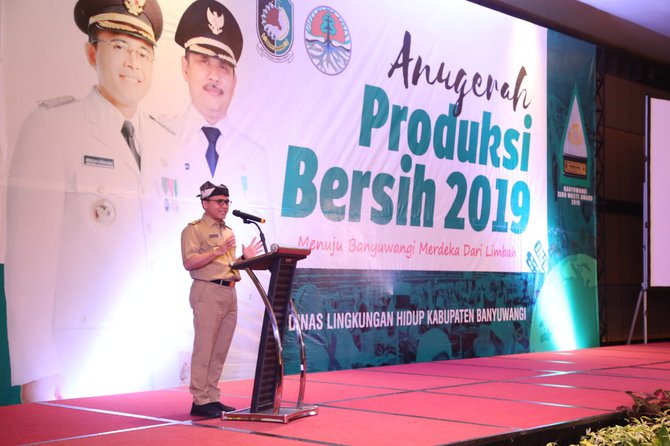 banyuwangi beri penghargaan produksi bersih bagi sejumlah pelaku usaha