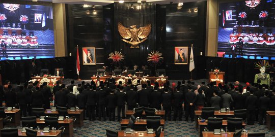 pengaduan di ruang fraksi rev1