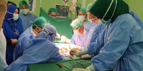 Jalani Operasi 7 Jam, 1 Bayi Kembar Siam Asal Palembang Meninggal Dunia
