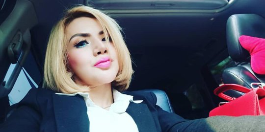 Kepergok Cium Pipi Pria Lain, Barbie Kumalasari Akui Itu Hal Biasa