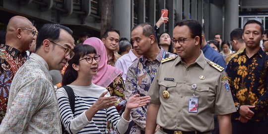 Anies Disarankan Lakukan Pendekatan ke PKL Terdampak Revitalisasi Trotoar