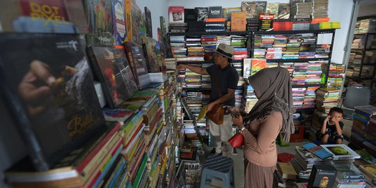 Viral di Twitter, Wisata Buku Pasar Kenari Kini Ramai Pembeli