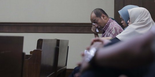 Ekspresi Deputi IV Kemenpora Usai Jalani Sidang Pledoi