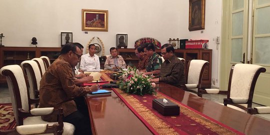 Jokowi Minta TNI-Polri Tak Represif Tangani Rusuh Papua, Utamakan Lindungi Rakyat