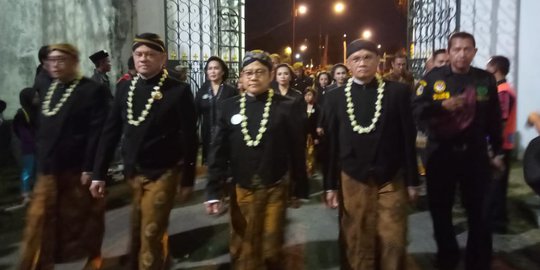 Ikut Ritual 1 Sura di Mangkunegaran, Cak Imin Berdoa Jadi Ketua MPR