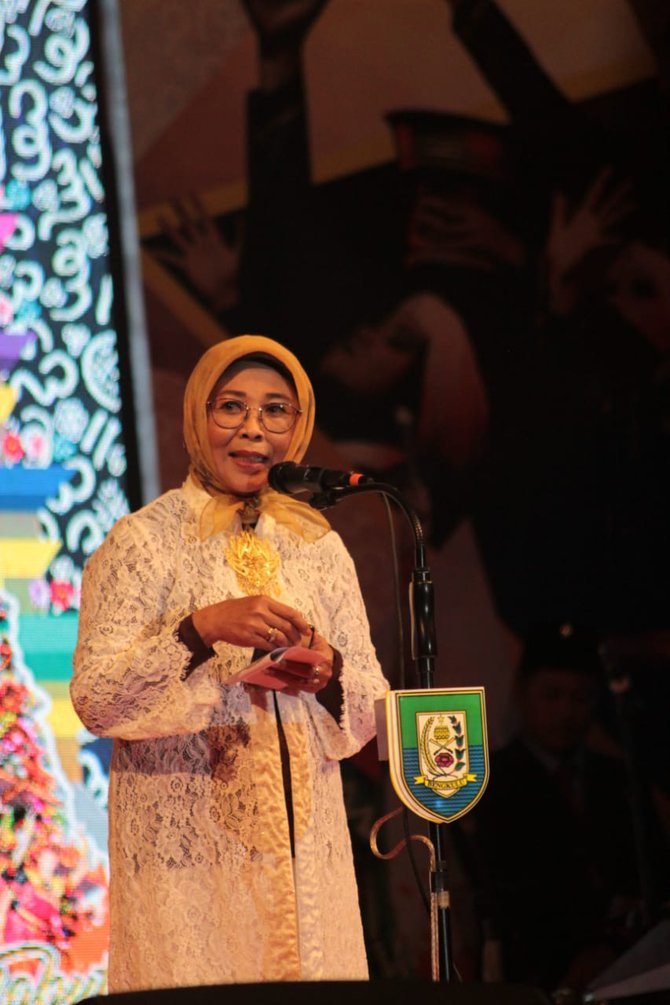 bengkulu perlihatkan kekayaan budaya di pembukaan festival tabut 2019