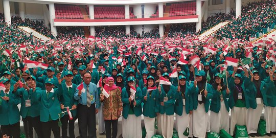 Khofifah Minta Tak Ada Kekerasan Fisik Maupun Verbal Dalam Ospek