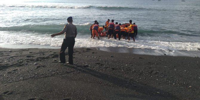 2 Nelayan Hilang saat Memancing di Pantai Tanah Lot