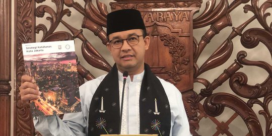 Ingin Warganya Tertib, Anies Akan Revisi Sejumlah Aturan