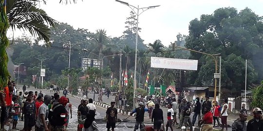 media sosial rev1