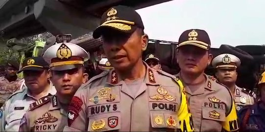 Kapolda Jabar: Kecelakaan Beruntun di Cipularang Akibat Dump Truk Overload