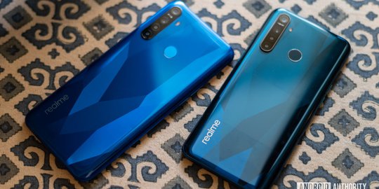 Sukses Geser Advan, Realme Tembus 5 Besar Smartphone Terlaris di Indonesia