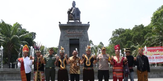 Wali Kota dan Sejumlah Kepala Suku Nusantara di Solo Gelar Doa Bersama untuk Papua