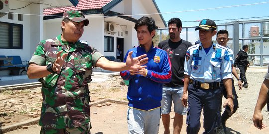 Desak Pembebasan 26 Rekan, Ratusan Pencari Suaka di Makassar Geruduk Rudenim