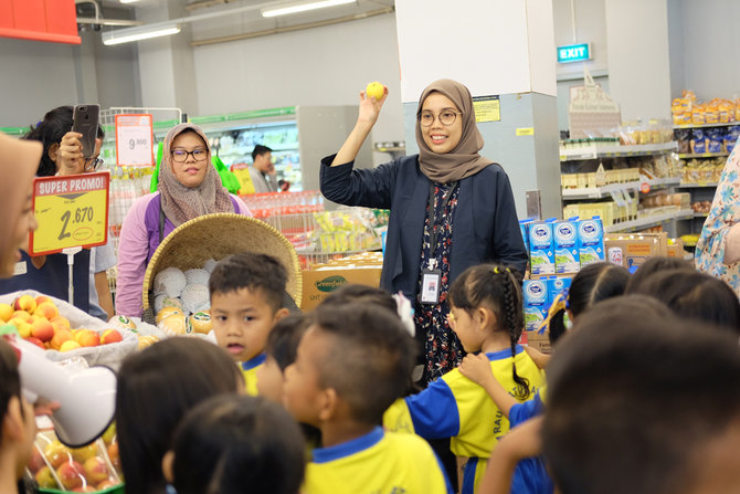 ayo makan buah