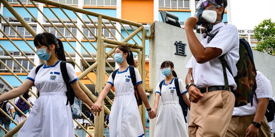 Pelajar SMA di Hong Kong Turut Gelar Aksi Unjuk Rasa