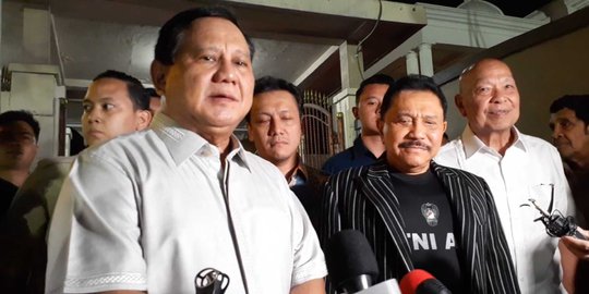 Prabowo Bertemu Hendropriyono di Senayan, Nostalgia Hingga Bahas Masalah Papua