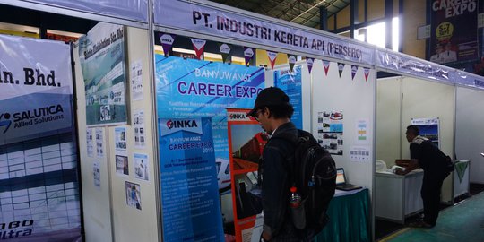 PT INKA Diburu Ratusan Pelamar Kerja di Career Expo Banyuwangi