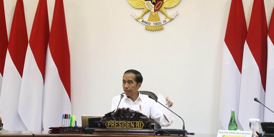 Jokowi Dituntut Tolak Teken Surpres Bahas RUU KPK