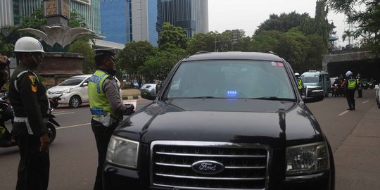 8 Hari Operasi Patuh Jaya 2019, Polisi Tilang 53 Kendaraan Gunakan Rotator