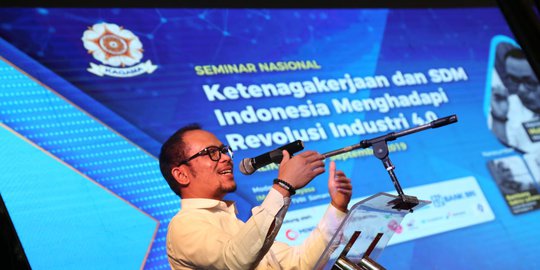 Pemerintah Terapkan Berbagai Kebijakan Hadapi Revolusi Industri 4.0