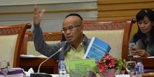 Desmond Cerita Pernah Dilobi Saut Situmorang Saat Seleksi Capim KPK