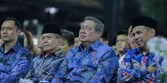 Jenguk BJ Habibie, SBY Batal Buka Pertemuan Nasional Fraksi Demokrat