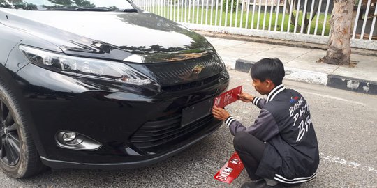 Polisi Usut Sindikat Pemalsuan Pelat Nomor Dinas