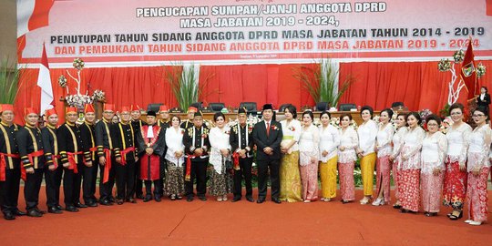 35 Anggota DPRD Minahasa Periode 2019-2024 Dilantik
