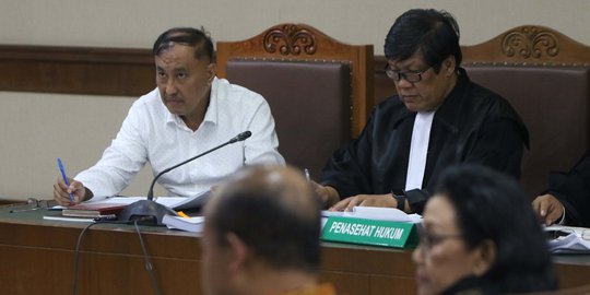 Mantan Sekjen Kemendagri Bersaksi di Sidang Markus Nari