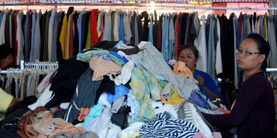 KEIN: Baju Impor Bekas Ilegal Bunuh Industri Tekstil Dalam Negeri