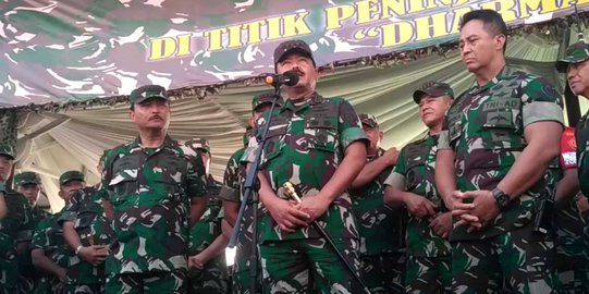 Panglima TNI Tinjau Latihan Gabungan di Situbondo: Tingkat Profesionalisme Prajurit
