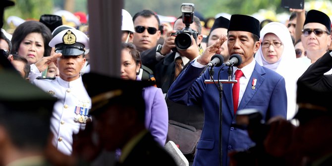 Jokowi Pimpin Upacara Pemakaman Bj Habibie Di Tmp Kalibata