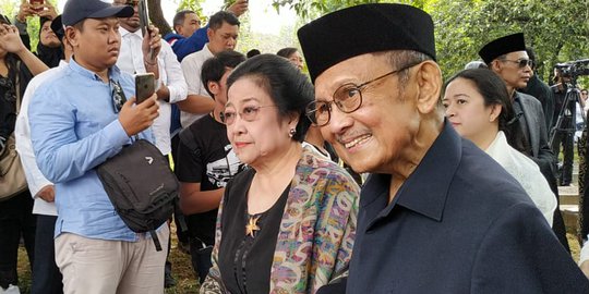 BJ Habibie Wafat, Megawati Sebut Indonesia Kehilangan Sosok Pemimpin Inspiratif