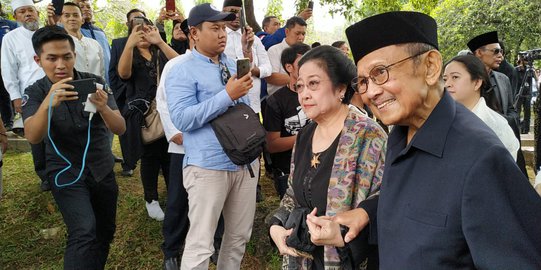 Kenangan SBY Diberi Dukungan BJ Habibie saat Ditinggal Ani