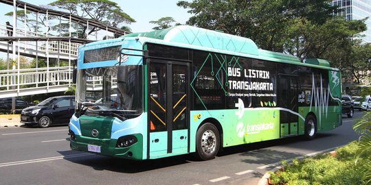 Respons Perluasan Ganjil Genap, Transjakarta akan Tambah Armada Bus Listrik