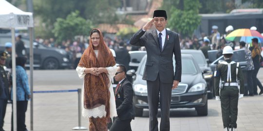 BJ Habibie, Presiden RI Pertama yang Dimakamkan di TMP Kalibata