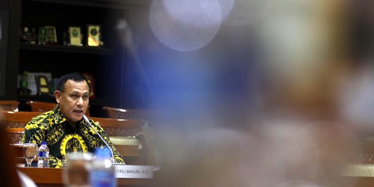 Kontroversi Irjen Firli, Ketua KPK Baru Pilihan DPR