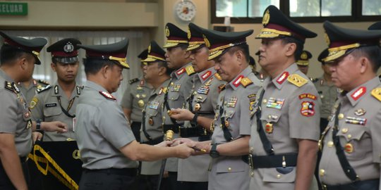 Kapolri Pimpin Serah Terima Jabatan Sejumlah Jenderal | Merdeka.com