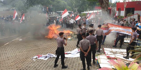 Pendemo ke Polisi: Kalian Paham Enggak Sih, Mereka Tidak Mau Polri Pimpin KPK