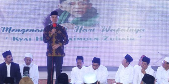 Ganjar Pranowo-Taj Yasin Gelar Doa Bersama untuk Mbah Moen dan BJ Habibie