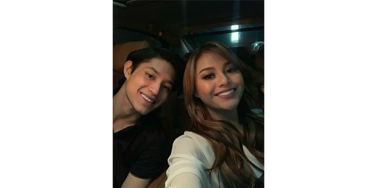 foto dengan teuku rassya rev3