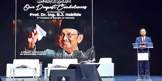 Duka Mendalam, Insinyur se-ASEAN Beri Penghormatan Tertinggi ke Habibie